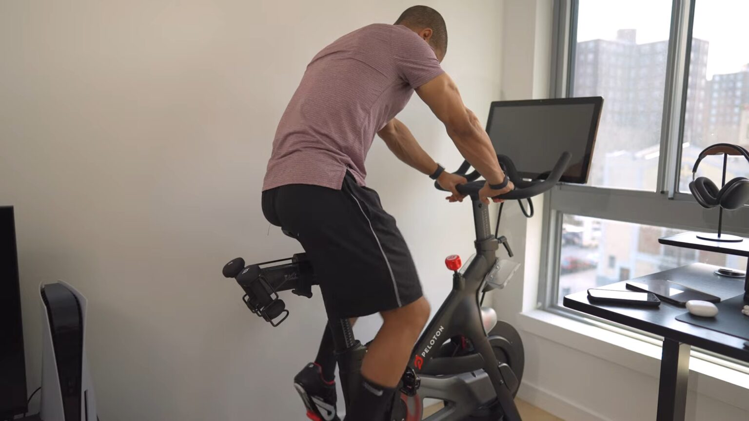 8 Ways to Fix Your Peloton Touchscreen Not Working Keep Working Out